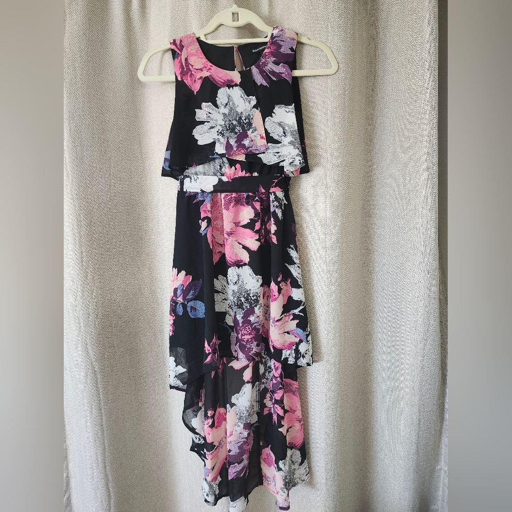 Girls black floral high low dressGreat condition Size 12